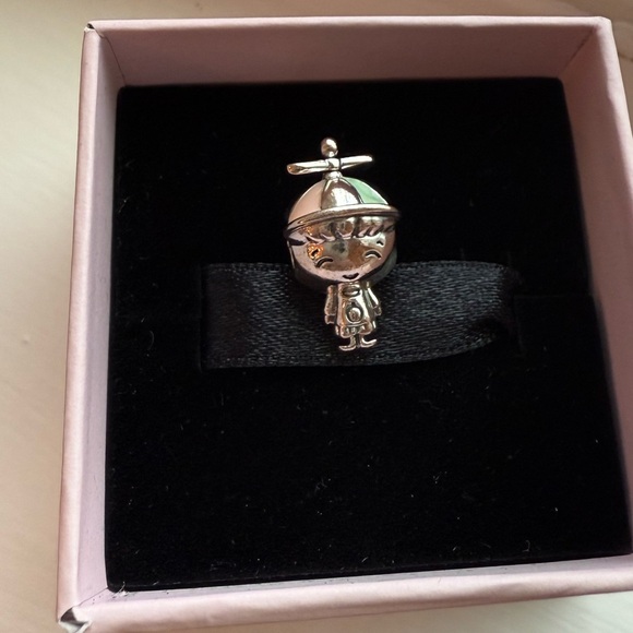 Pandora Propeller Hat Little Boy Charm - Picture 3 of 7